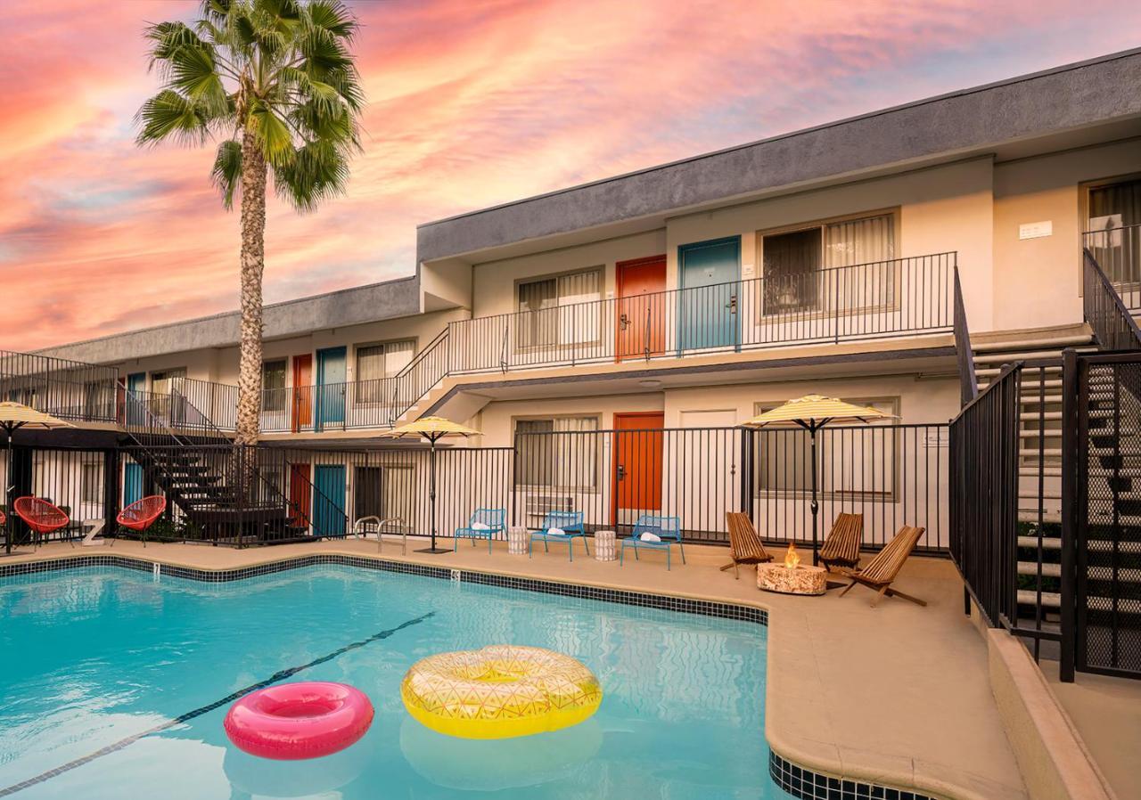 The Sojourn Los Angeles - Sherman Oaks Extérieur photo
